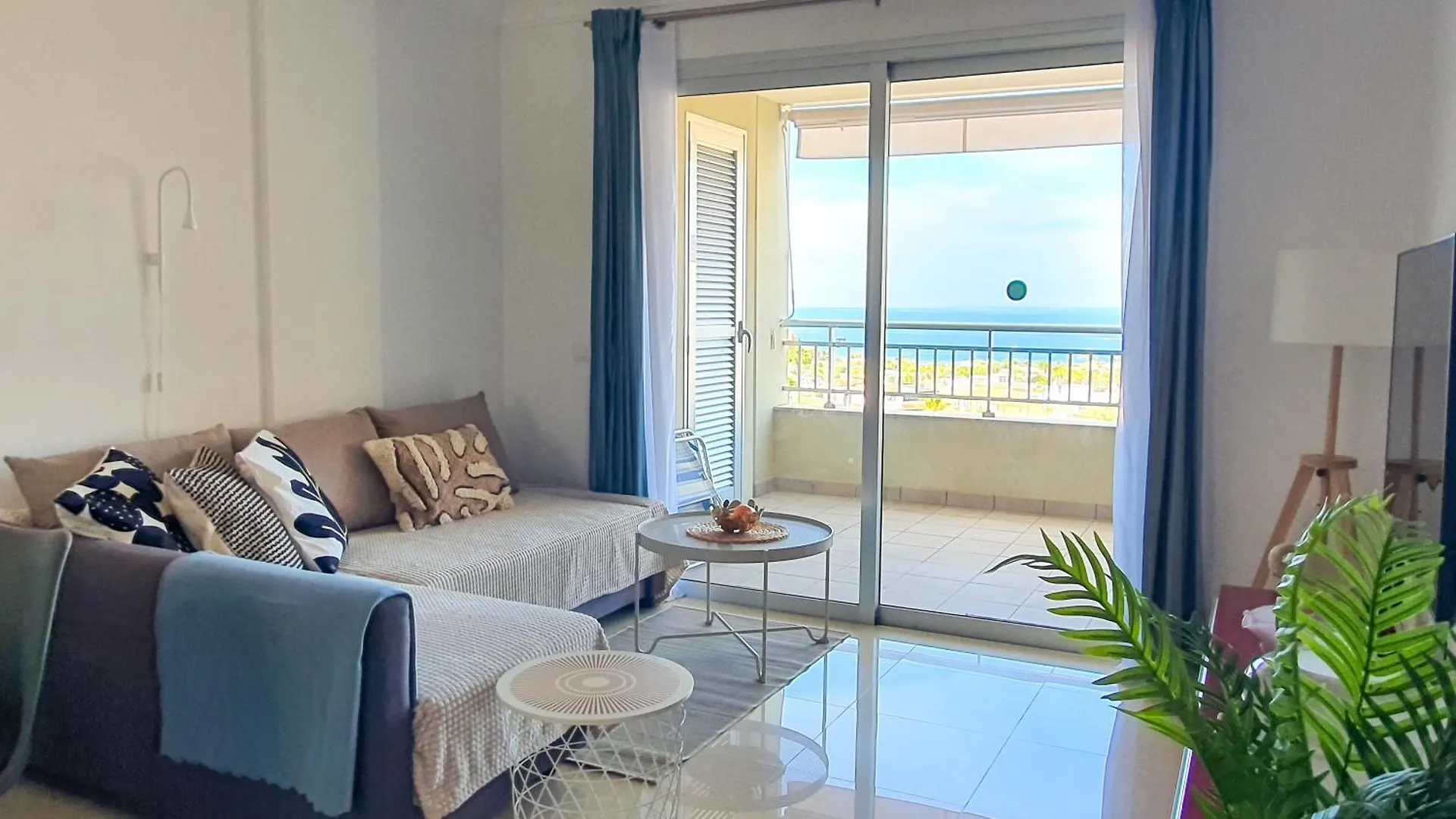 Terraza Sunset In Palm Mar, Pool & Padel Apartment